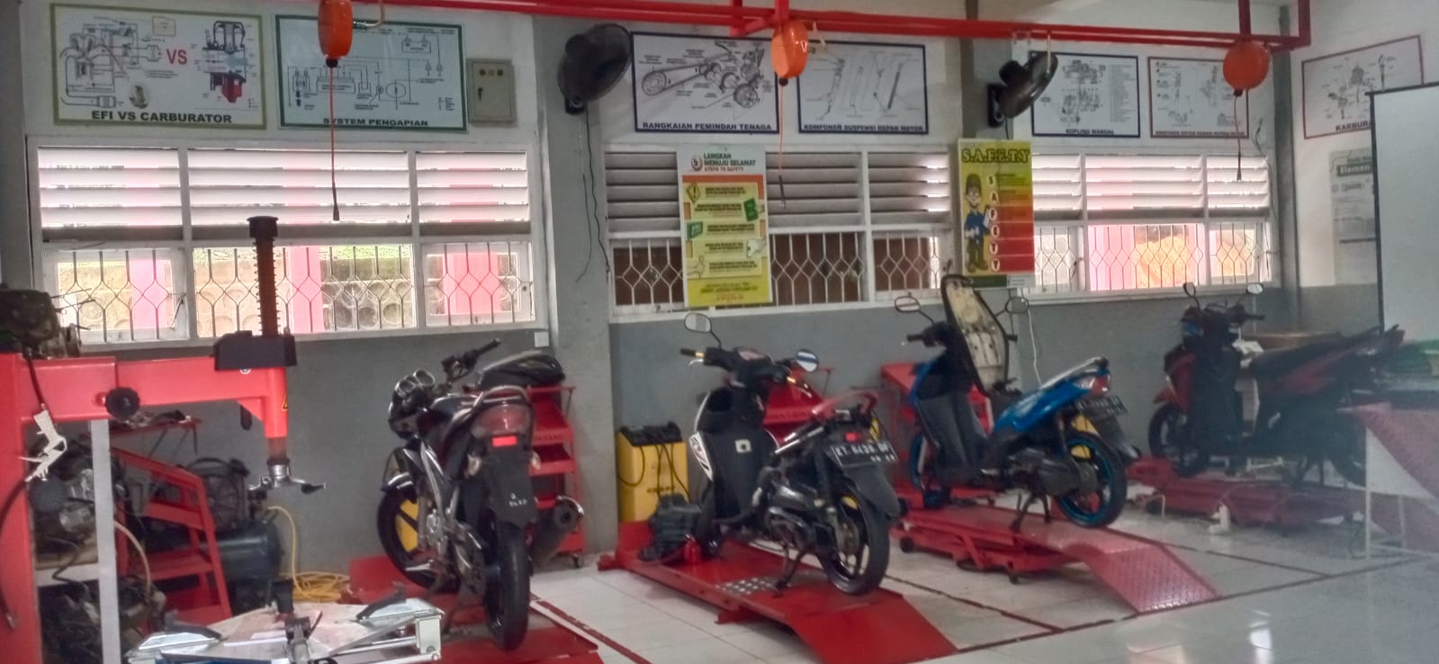 Work shop Teknik Sepeda Motor